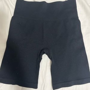 HOL Gilly Hicks Biker Short